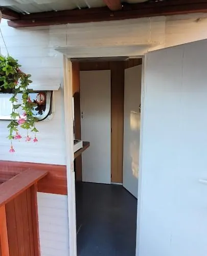 Dom Bursztynek - Holender *