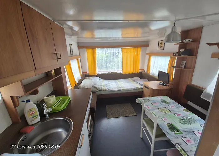 Dom Bursztynek - Holender Lodge Junoszyno